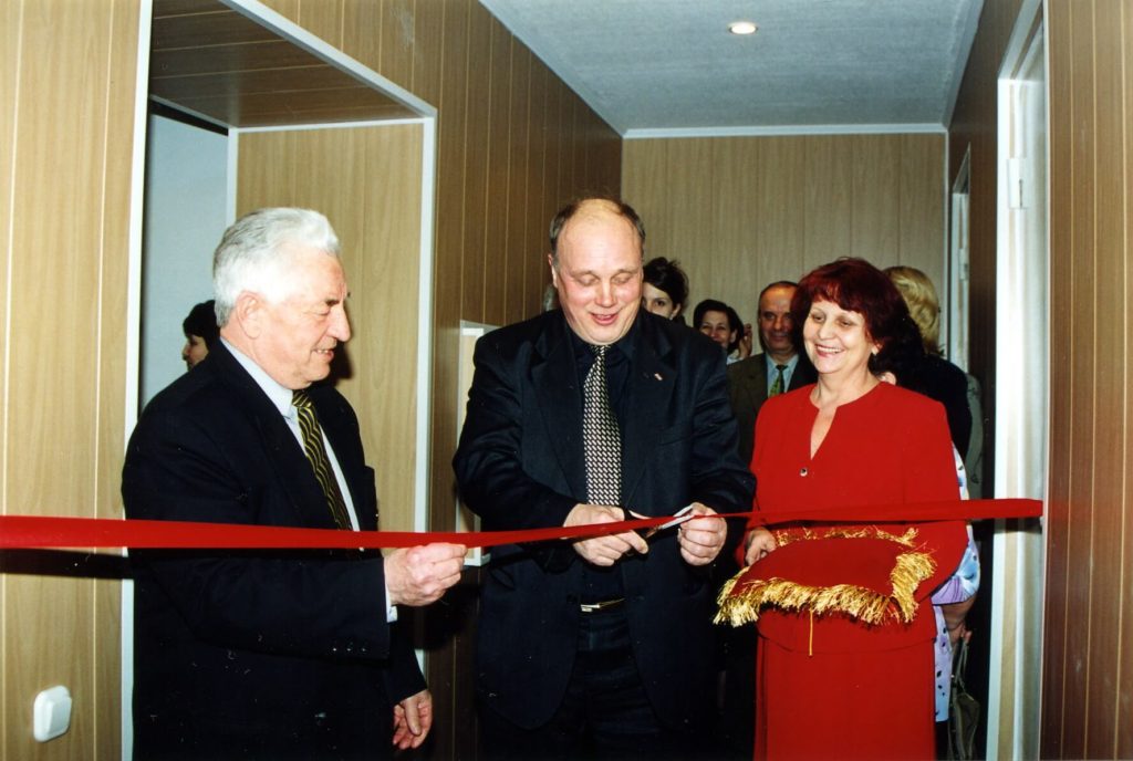 Открытие-музея-5-февраля-2004-года-1024x688.jpg
